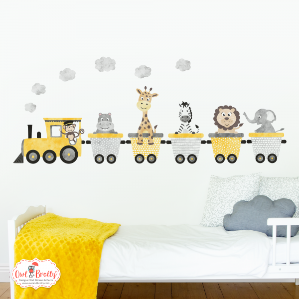 Jungle Animal Train Wall Stickers 5 Carriages - Yellow and Grey