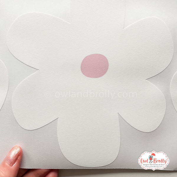 Mixed Sized Large Muted Dusky Pink And White Daisy Decals - Image 3