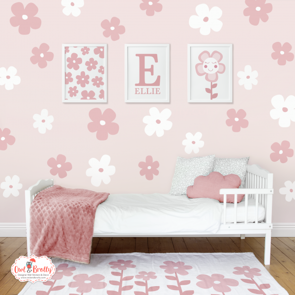 Mixed Sized Large Muted Dusky Pink And White Daisy Decals